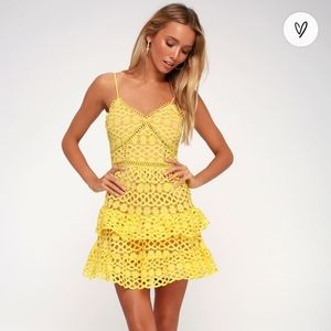 LULU'S Beauty and Lace Yellow Crochet Lace Mini Dress, sz Small